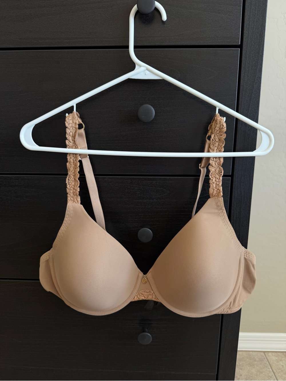 Natori Beige Lace-Trim T-Shirt Bra